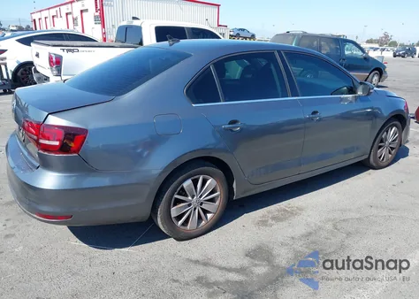 2016 Volkswagen Jetta 1.4T Se z USA, uszkodzony, nr VIN 3VWD67AJXGM316638